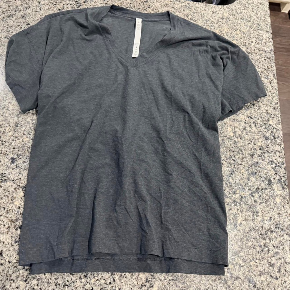 Lululemon Side Tie V-Neck T-Shirt Heathered Black Size 8 LW3FFWS